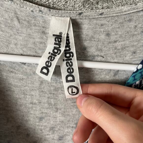 DESIGUAL Melange Scarf Neck Printed Sheath Dress Grey Stretch Large Art Boho - Picture 3 of 5